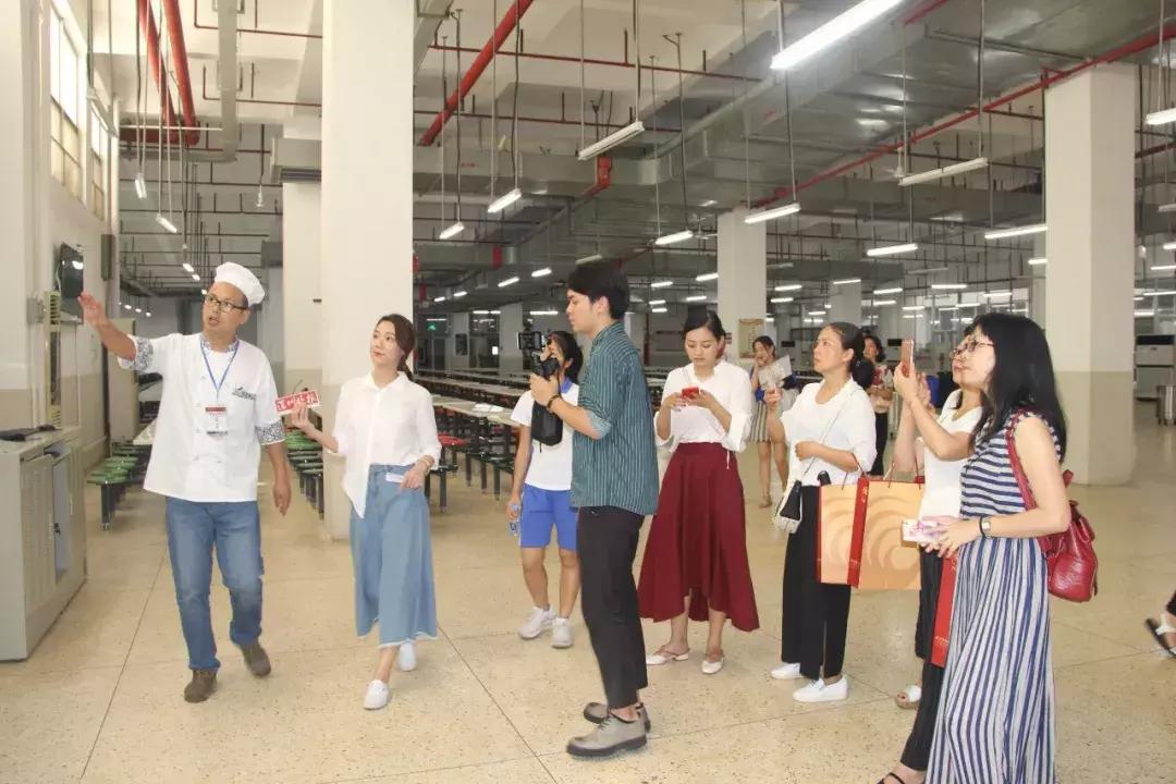 从百年老校走向百年名校南头中学的2018年硕果累累