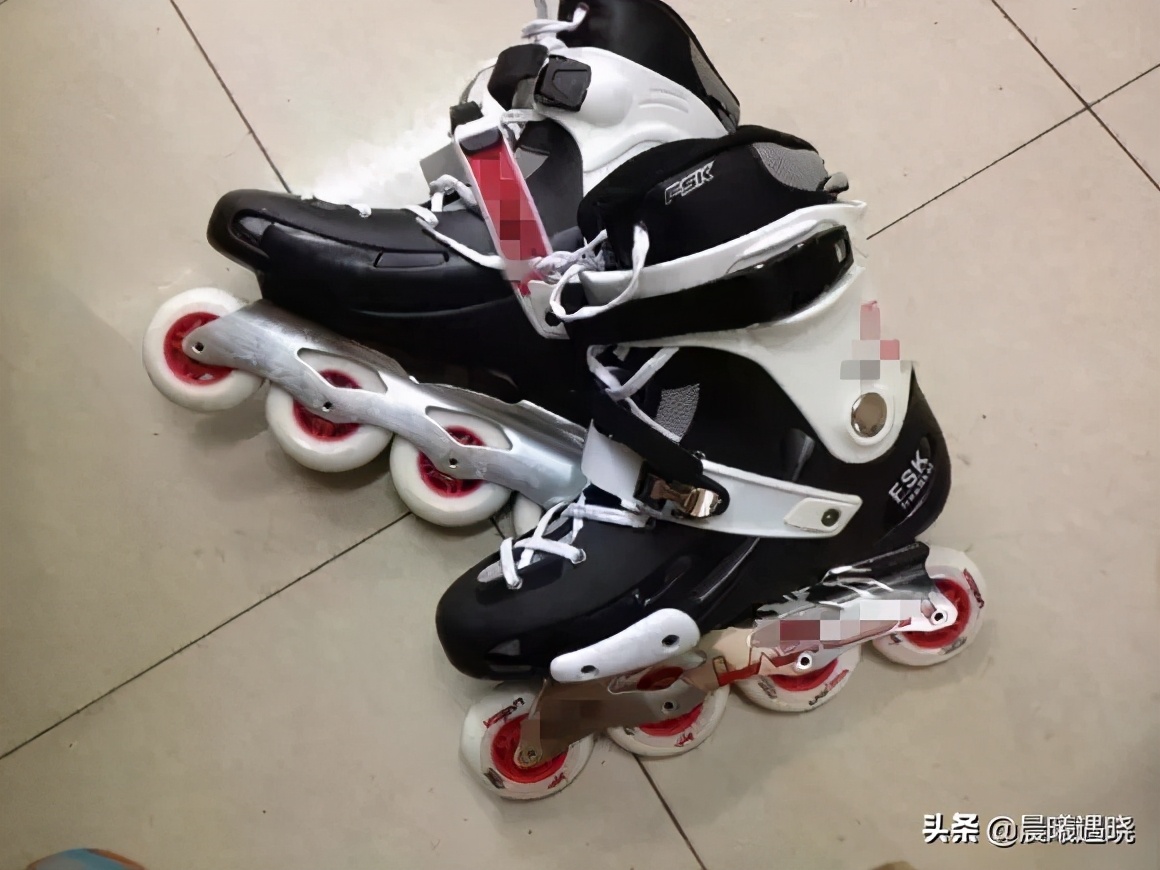 轮滑鞋怎么挑选最好,轮滑鞋怎么区分左右