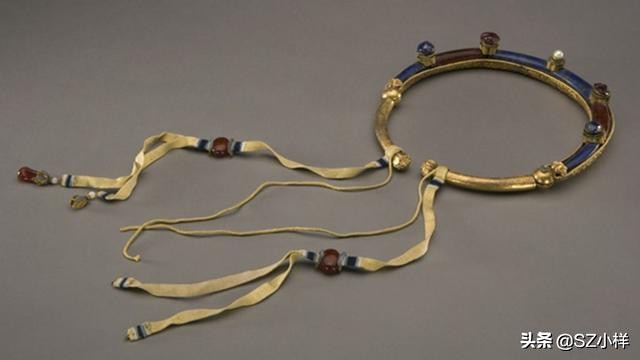 蓝色青金石宝石有哪些,备受历代皇帝喜爱青金石简介