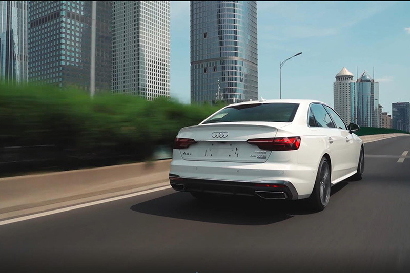 奥迪a4l比较宝马三系,最强a4