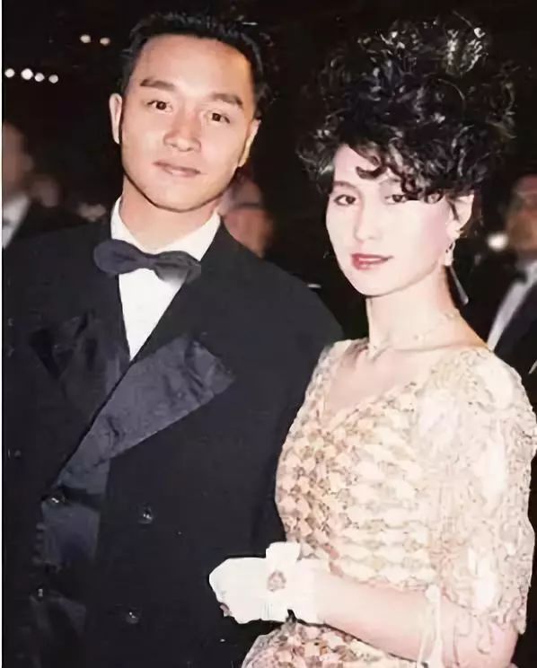 璁告檵浜ㄧ壍鎵嬫潕鍢夋閫佸埆璧岀帇,璁告檵浜ㄦ潕鍢夋缁撳璧岀帇鍥炲簲