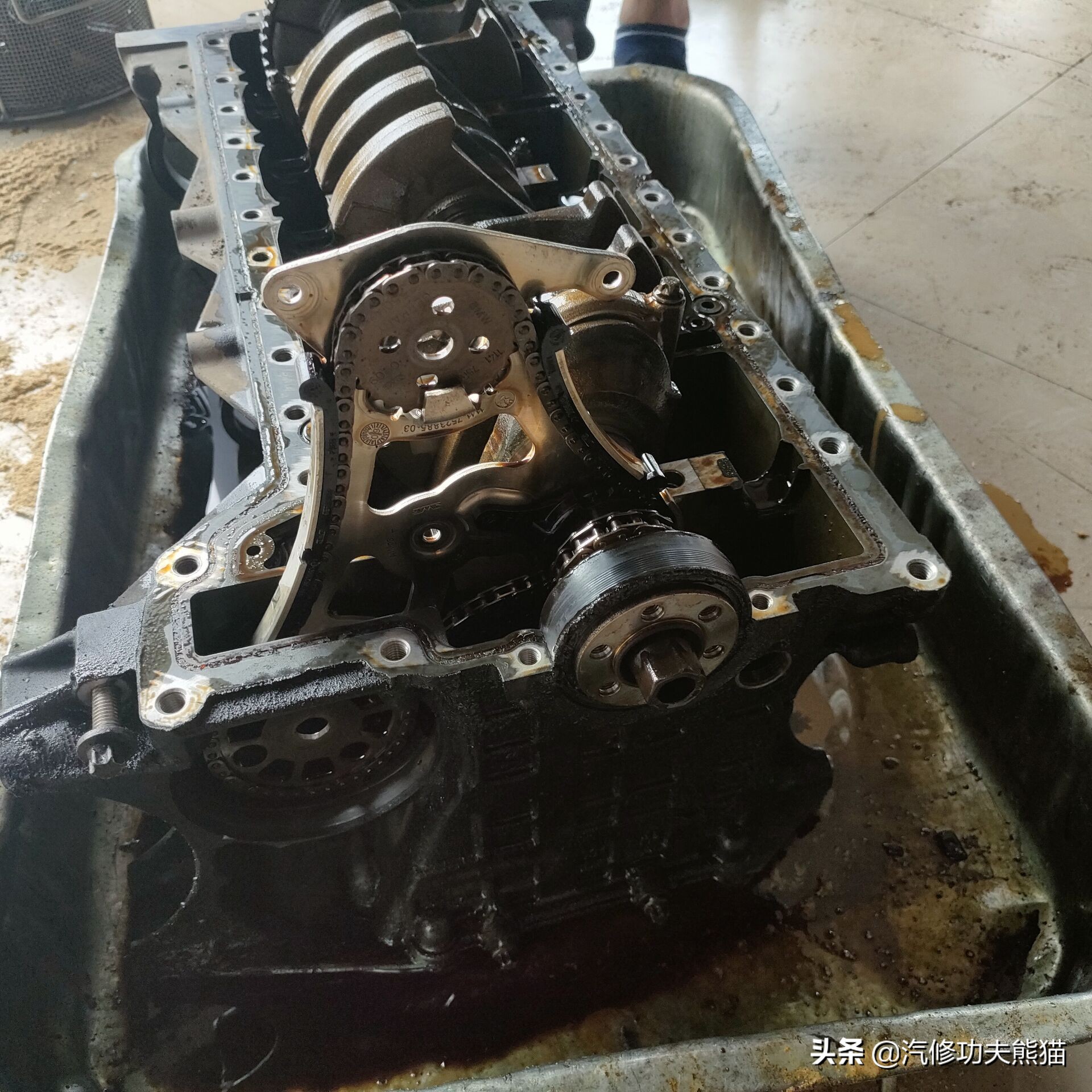 e90宝马325i容易烧机油,宝马e90325i烧机油能修好吗