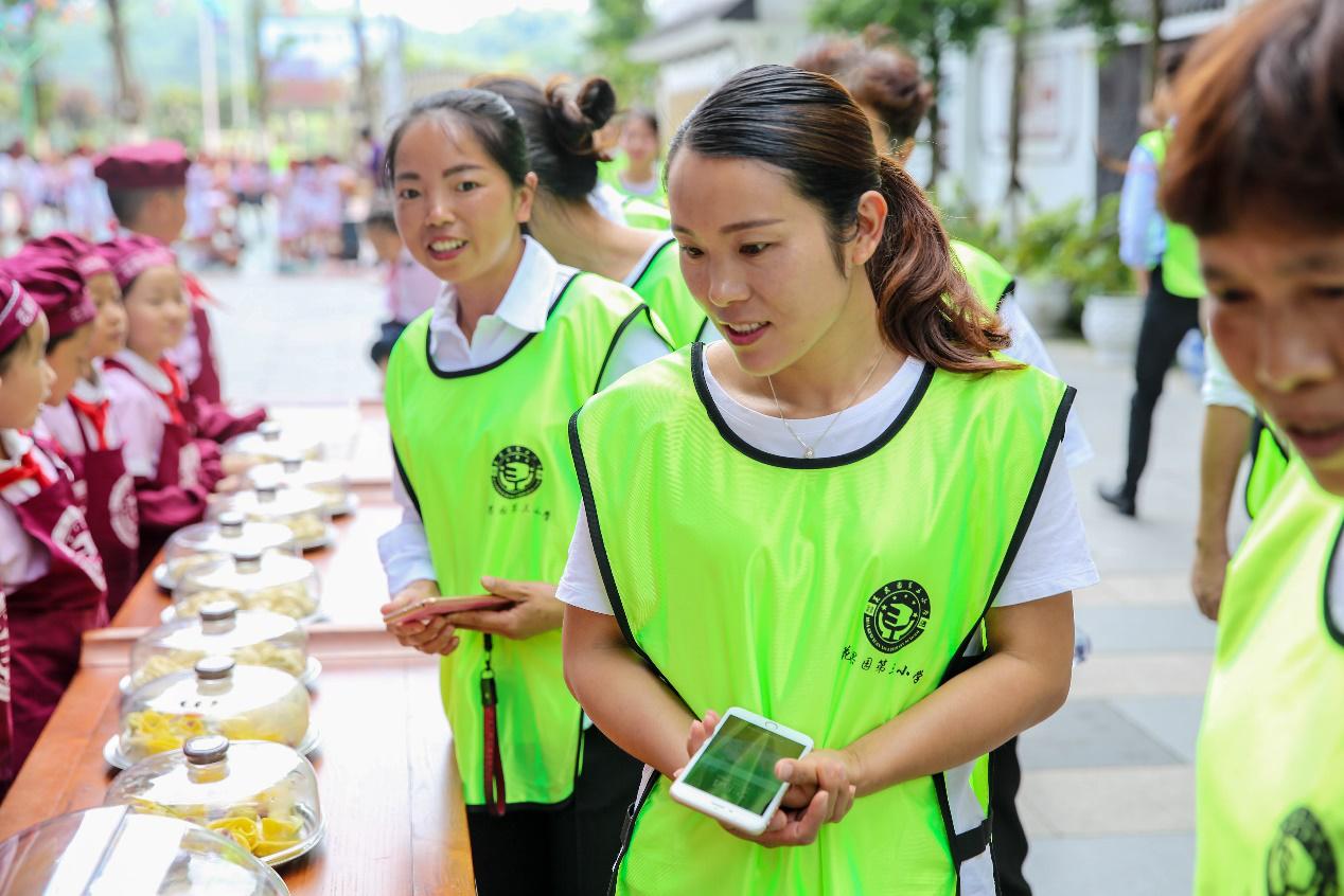花三小多社团助攻孩子全方位发展