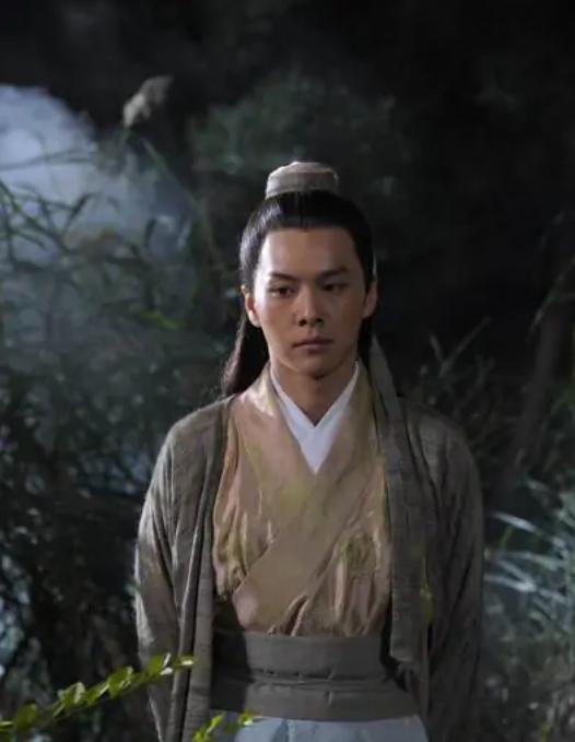 徐海乔最近演的配角,徐海乔年轻时的样子