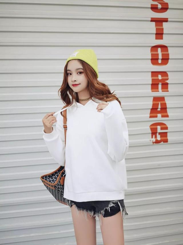 李维斯联名卫衣,李维斯联名小熊卫衣