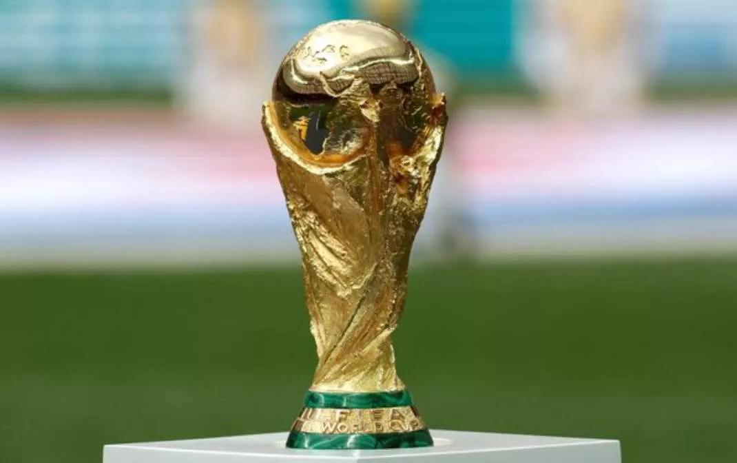 解析梅西和马拉多纳夺冠历程,从项目管理角度分析小说