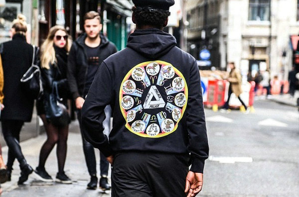 年轻人最喜欢全球十大潮牌,全球十大潮牌大全