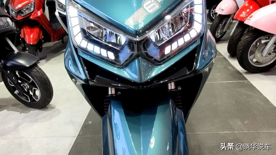 台铃新款72V电动车配6块32Ah天能电池，超大座桶，这价格贵吗？