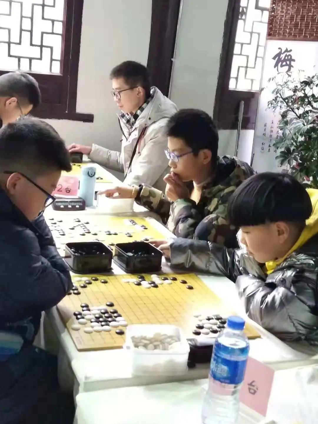 黑白问道棋坛新骄——四川围棋冲段精英刘海洋成长纪实