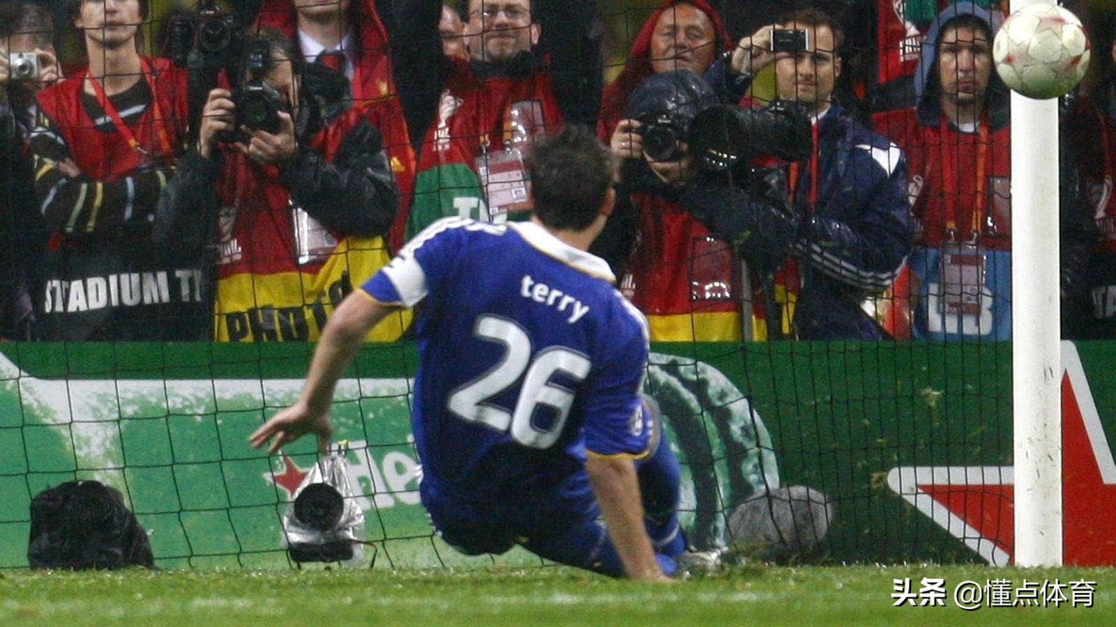 足球100个难忘瞬间,十大足球难忘瞬间