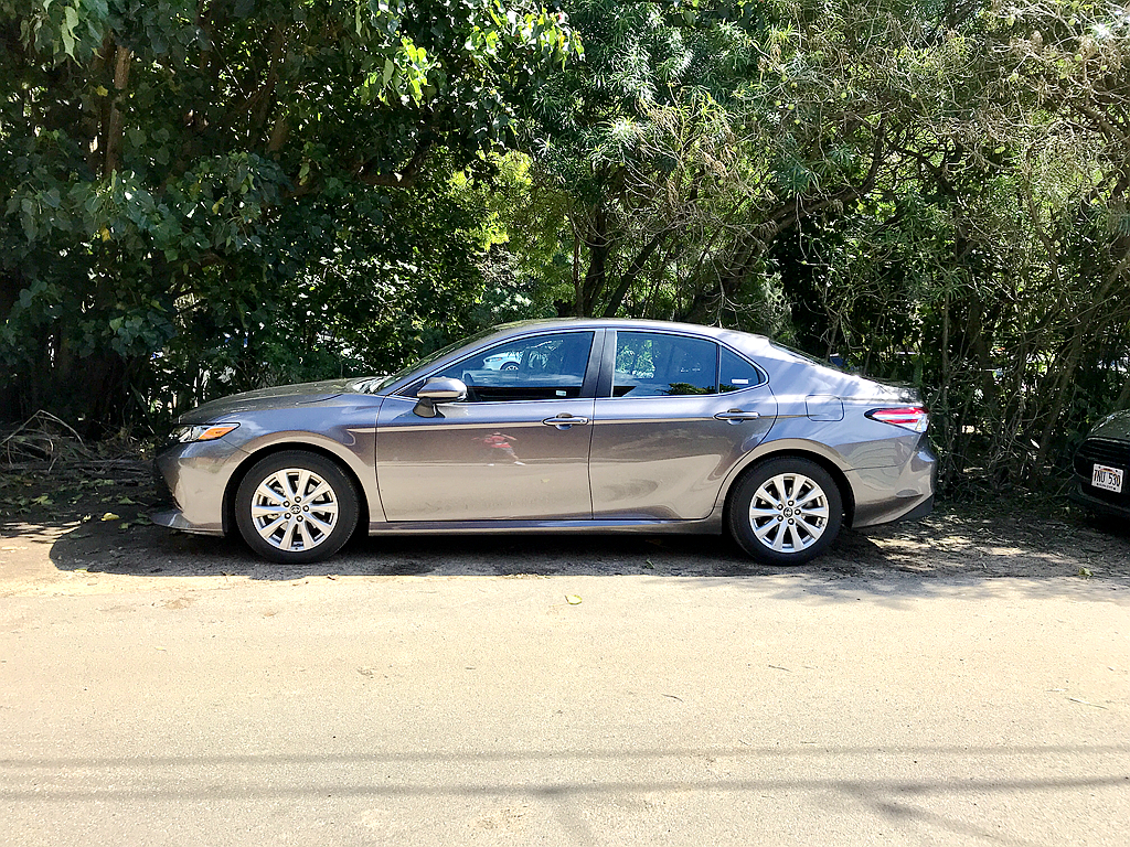 进口凯美瑞和大陆有什么区别,八代丰田凯美瑞驾驶体验