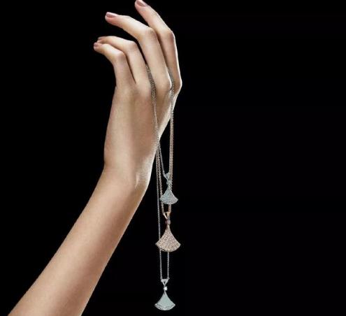 宝格丽七夕限定裙子细节,宝格丽bvlgari七夕爆款