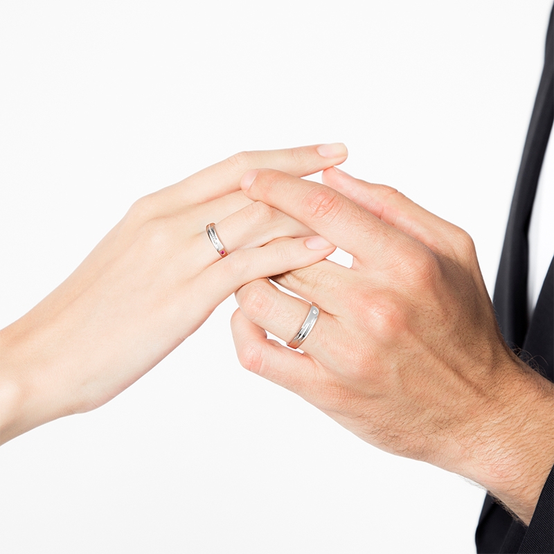 100左右纯银情侣对戒推荐,实体店买一对银的情侣对戒多少钱