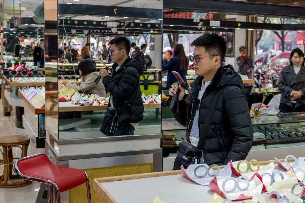 快手电商怎么做实战的视频呢,快手电商版怎么做直播带货