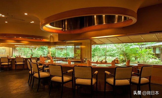 在日本的夜晚,在日本的晚餐