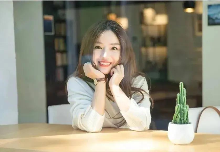 咪蒙新媒体现状,咪蒙的穿衣打扮