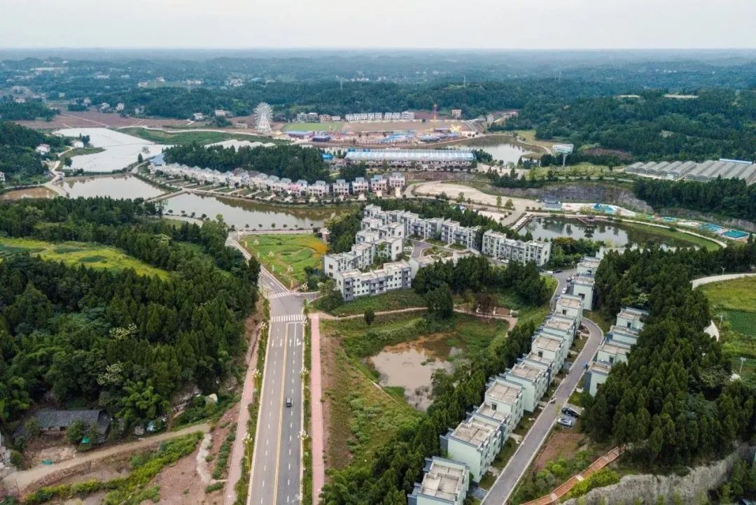 椋庣墿涔嬮兘,椋庣墿鍥涘窛