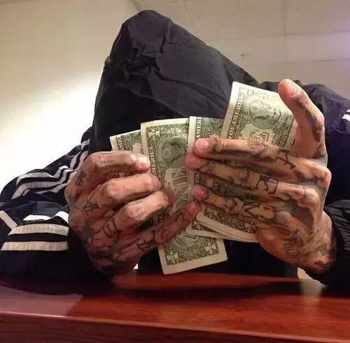 淘宝上很便宜的大牌鞋,几百块就能买到的鞋