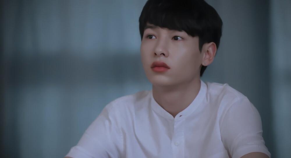 他泰让人一眼万年的外观：妞的鼻尖痣泡芙的笑眼文总的手