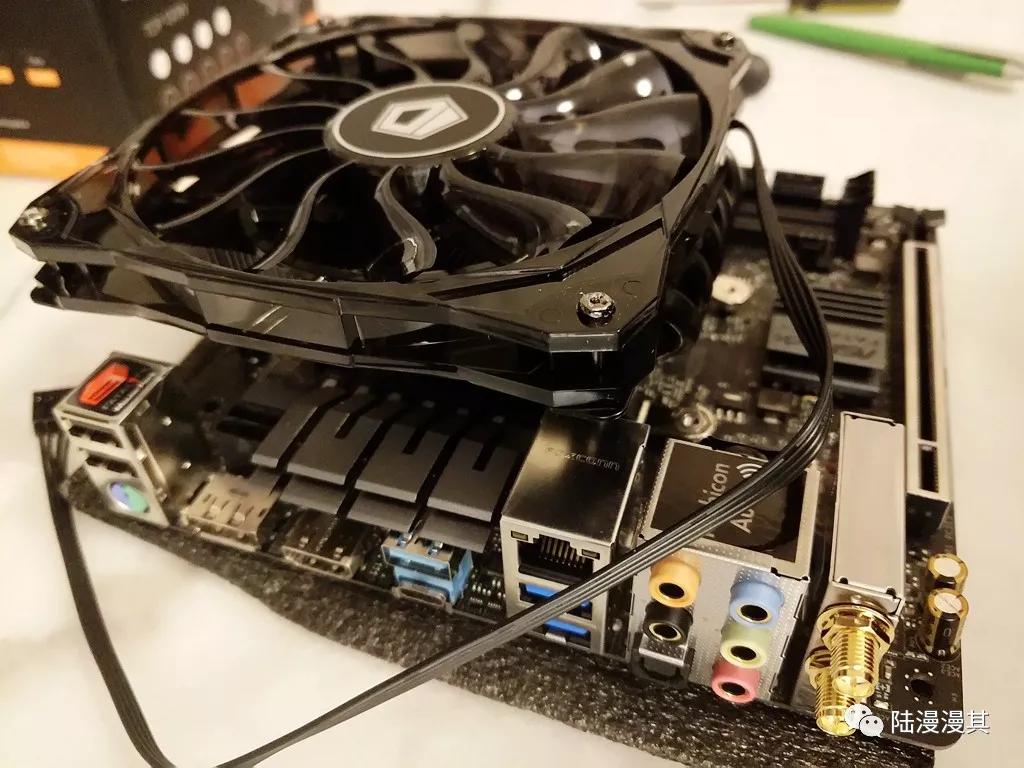 孤勇者mini机箱itx装机,240水冷itx机箱装机全过程