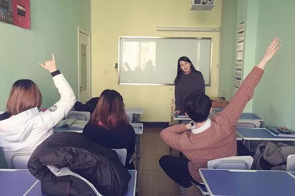 新概念英语青少版和经典版的区别,新概念英语第一册相当于什么水平