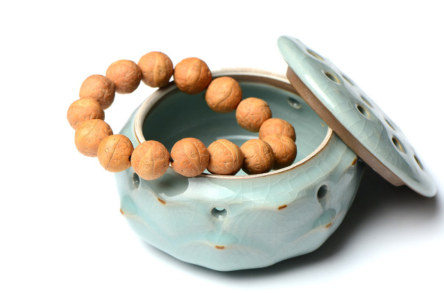 个位数文玩推荐,1800能买什么文玩