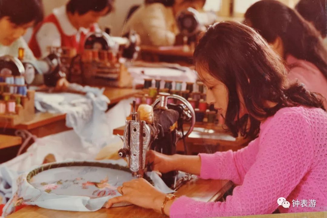 你手表真好看什么意思,你的手表真好看视频