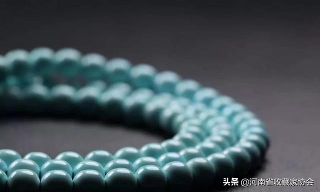 檀香木手串如何保养才能越来越亮,沉香手串如何保养这几点要牢记