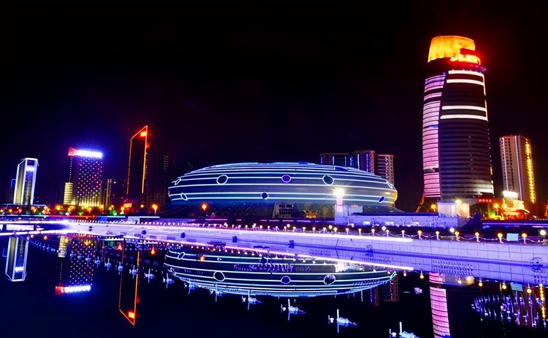 白龙网红酒店,鹤壁上档次酒店