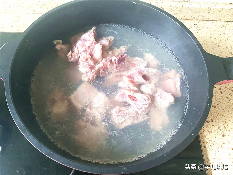 鲜竹笋怎样吃好吃又简单,这才是竹笋最好吃的做法脆爽可口