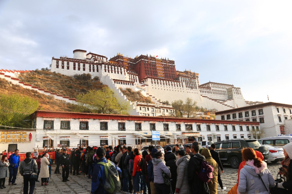 西藏旅游川进青出16天环线攻略,盘点西藏自驾游9条经典线路