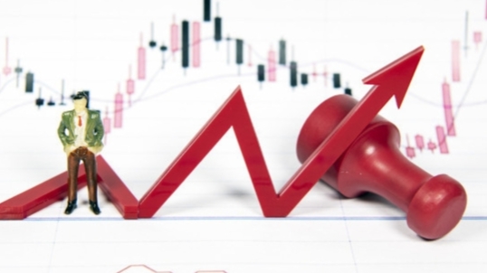 这只沪市老八股，中安消造假借壳后套牢的股民，索赔能拿回钱吗？