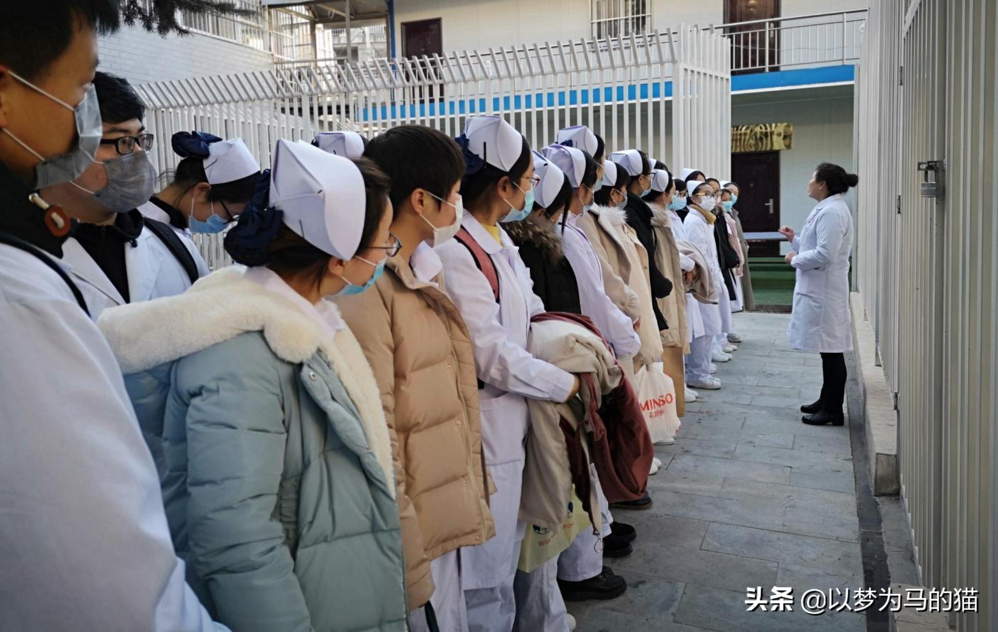 医学最吃香的10个职位,比较吃香的6个医学专业