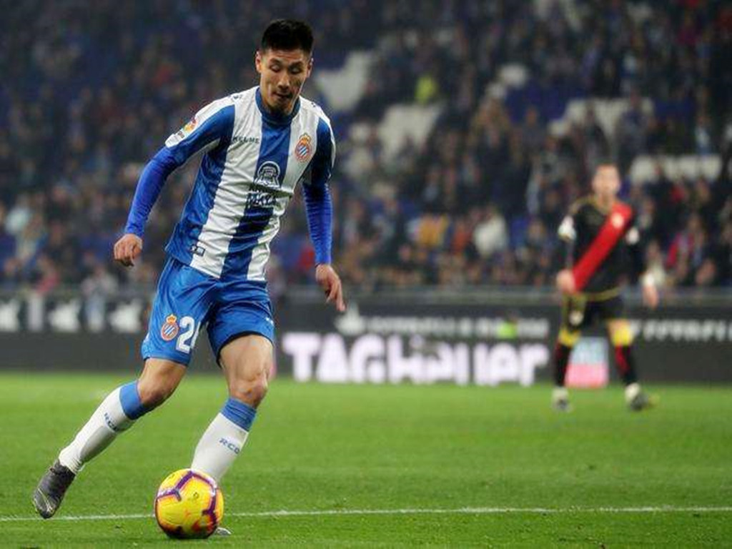 留洋足球青训去哪个国家好,留洋和青训