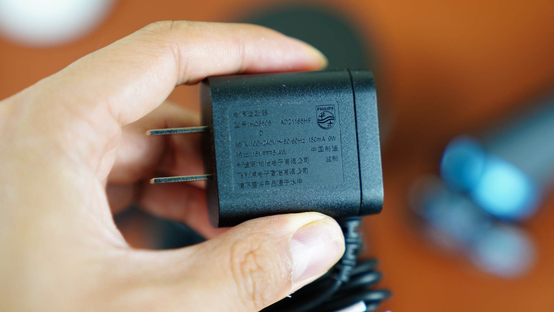 络腮胡用飞利浦剃须刀评测,飞利浦s7000功能介绍