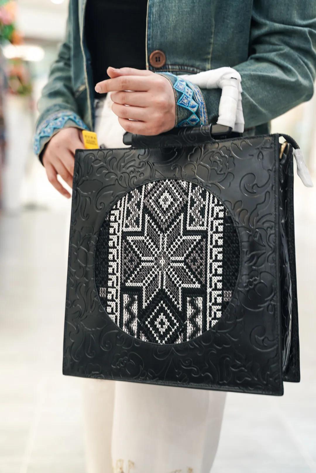 真美服饰女装,真美新服装