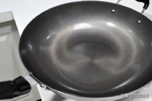 新锅不用猪油如何开锅,新锅如何开锅不用猪肉