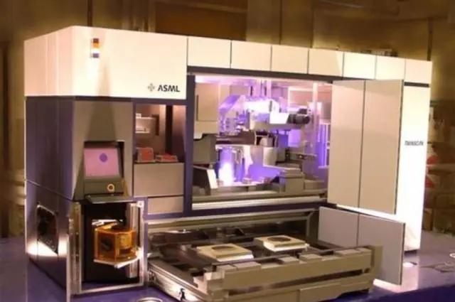 荷兰光刻机200亿欧元,荷兰光刻机巨头最新消息