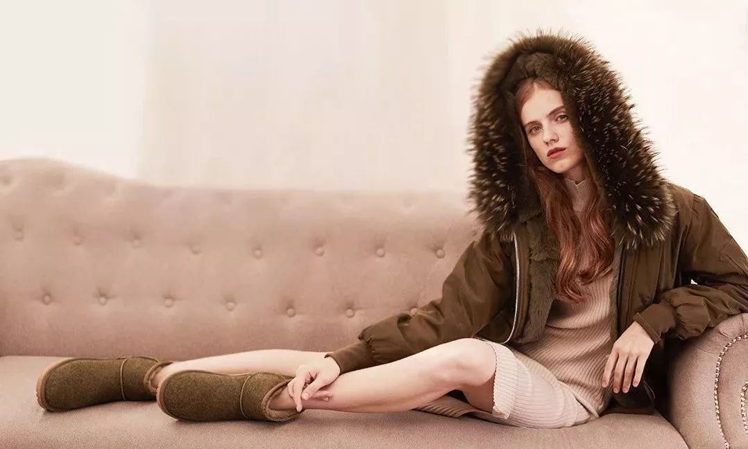 ugg加厚雪地靴不跟脚,ugg经典款中腰雪地靴怎么搭配