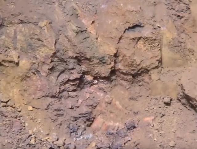 黑人跨入铁器时代的关键！揭秘两千年前的黑人冶铁术，包教不包会