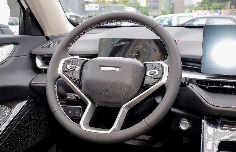 哈弗h6第三代1.5t最低配评测,哈弗h62021款1.5tgdi自动冠军版