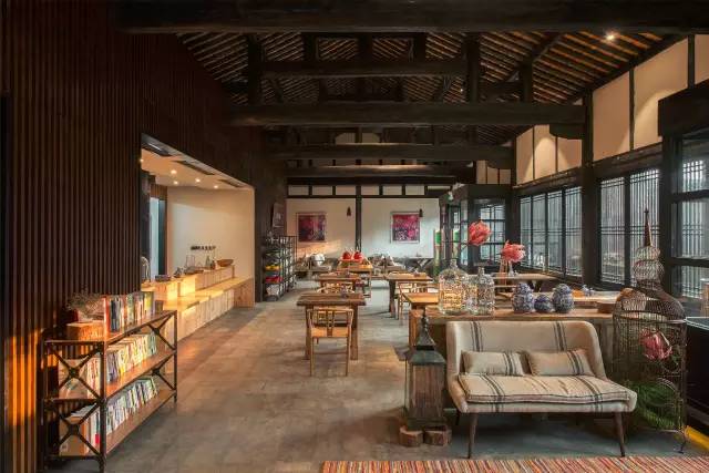 阆中花间堂阆苑特点,与其在城市蜗居不如在乡村建房