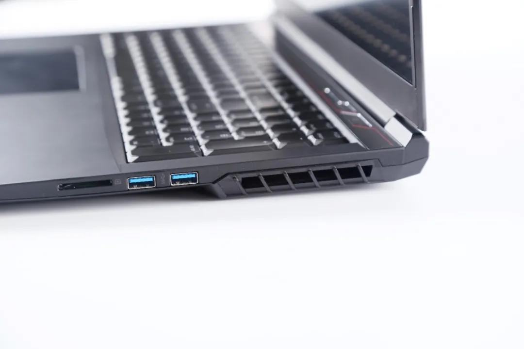 火影t6a测评13代i7,i7-10875h加rtx2070跑分