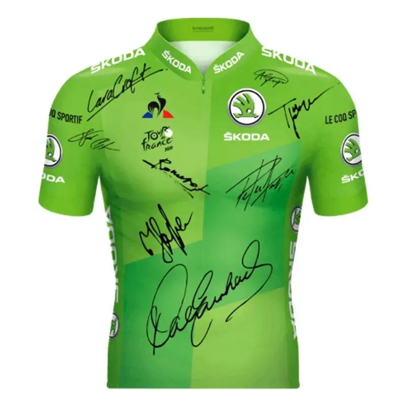 红花榜｜为何汽车品牌热衷跨界？运动、时尚、电竞等Buff加成真香