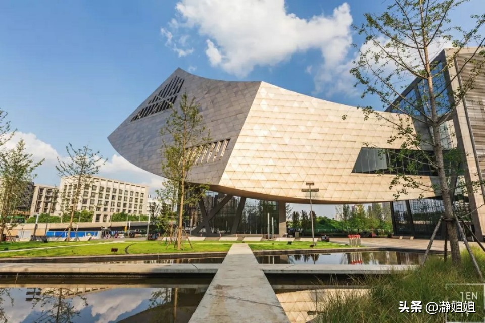 武汉这是一座值得到来的城市,武汉是一个独特的城市