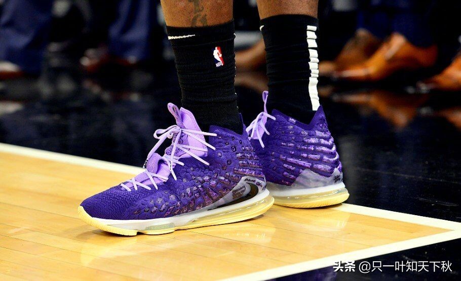 勒布朗詹姆斯近期比赛上脚的9双詹17战靴!哪个配色最香?