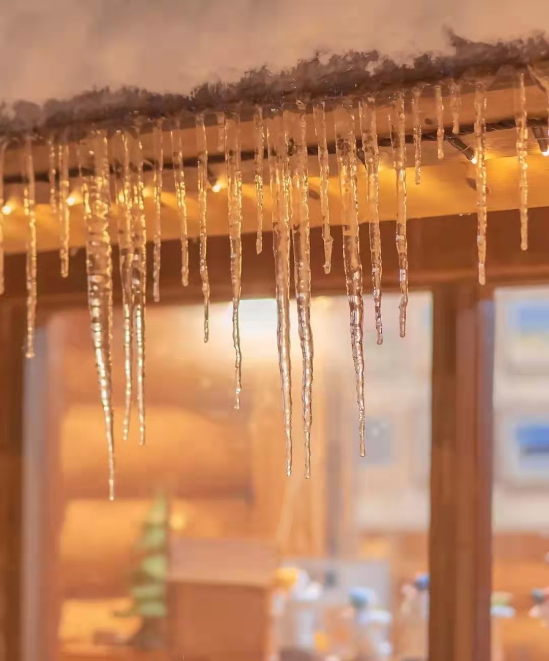 那些小说里惊艳了你的文案,那些堪称神来之笔的小说开头文案