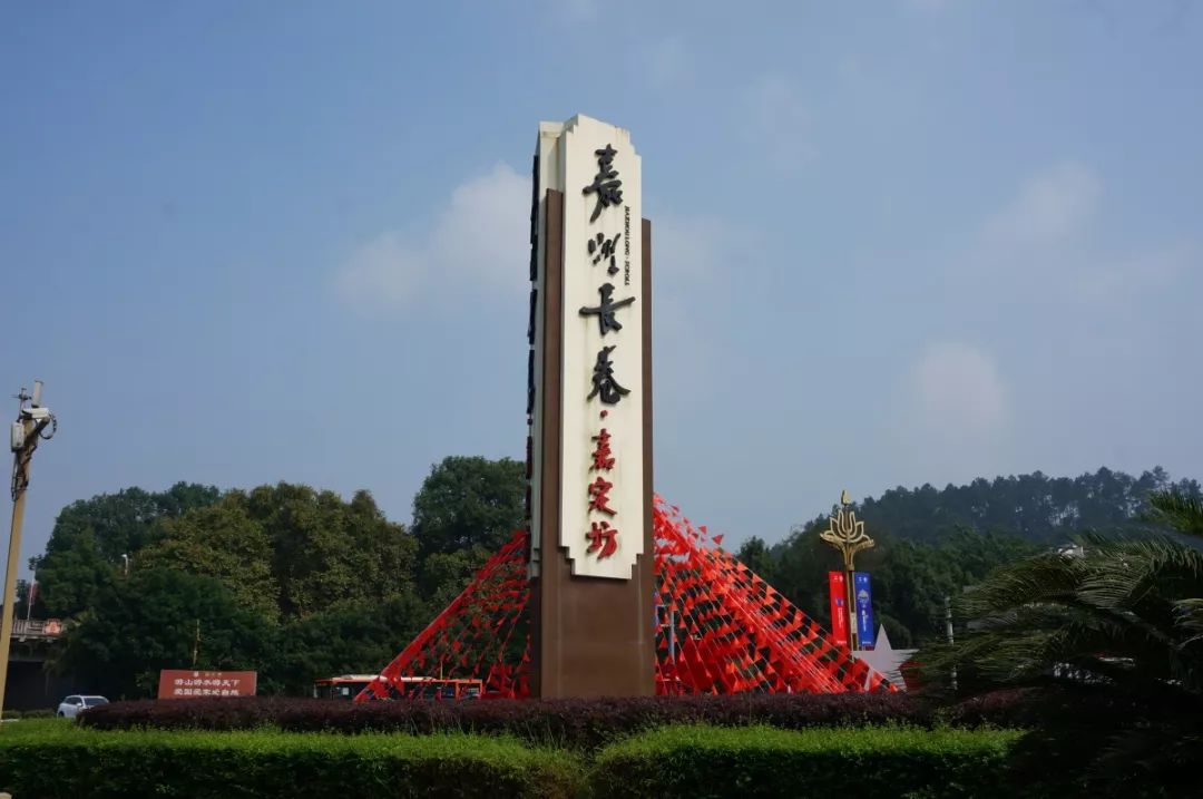 大年初一云游乐山大佛,观光乐山大佛