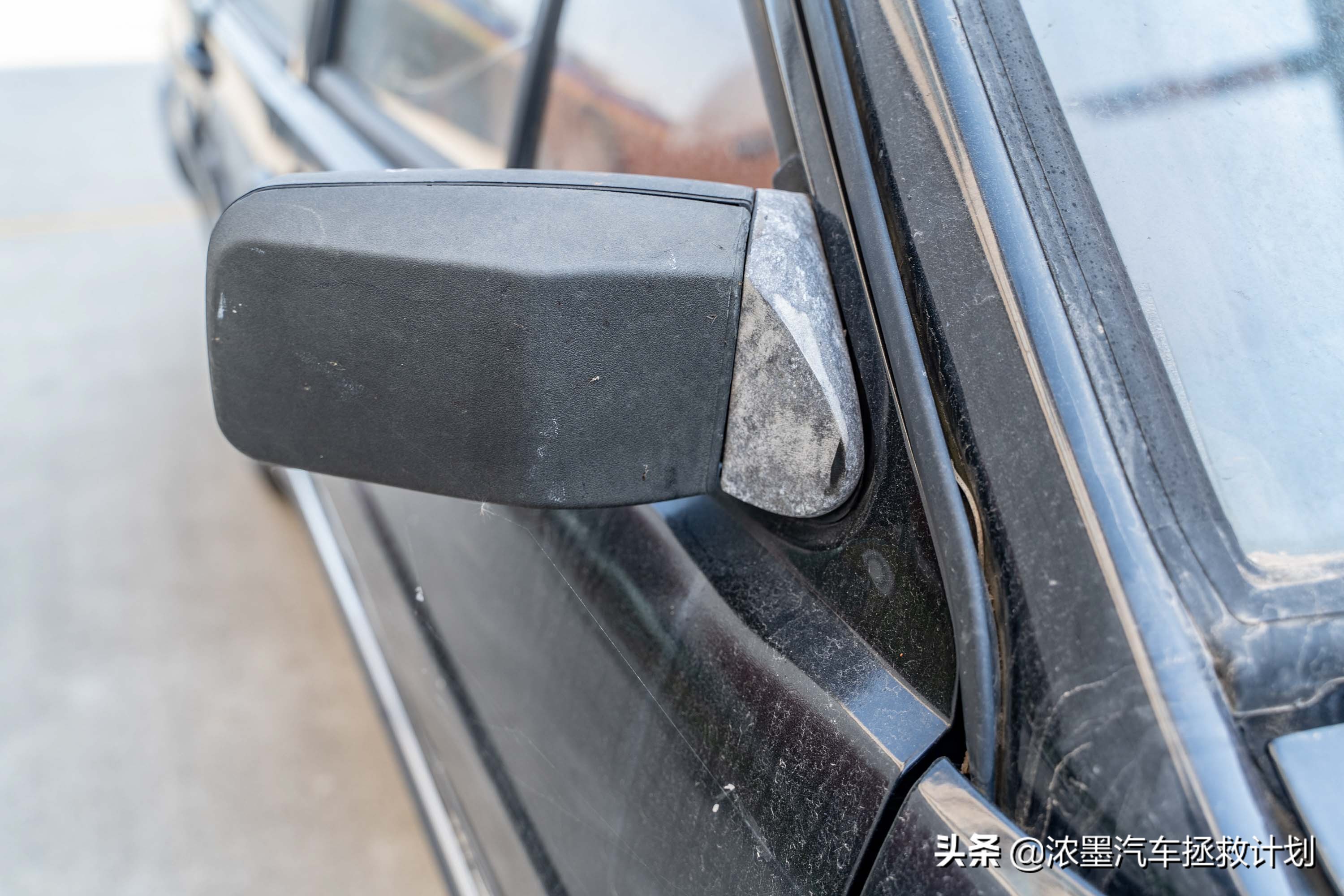 「妙手生花」重建一台战损级桑塔纳，带给它历经千般后的华丽重生