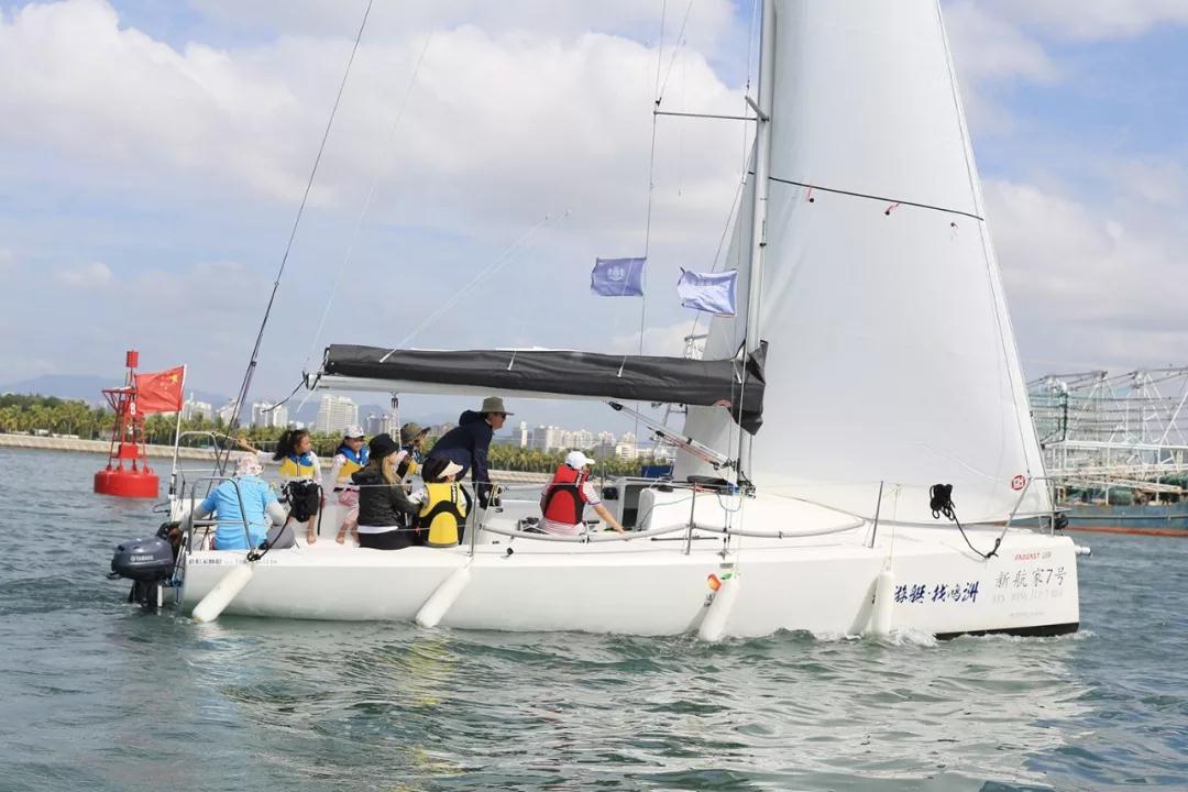 三亚游船出海和游艇出海的区别,三亚坐游艇飞机帆船攻略